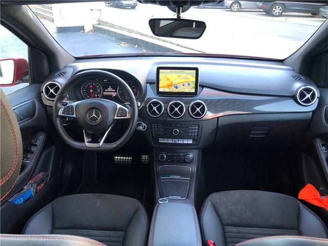 Mercedes-Benz B 180 CDI 7G-DCTAMG, techo panorámico, navi, cámara