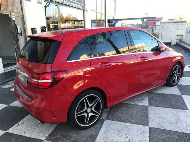Mercedes-Benz B 180 CDI 7G-DCTAMG, techo panorámico, navi, cámara