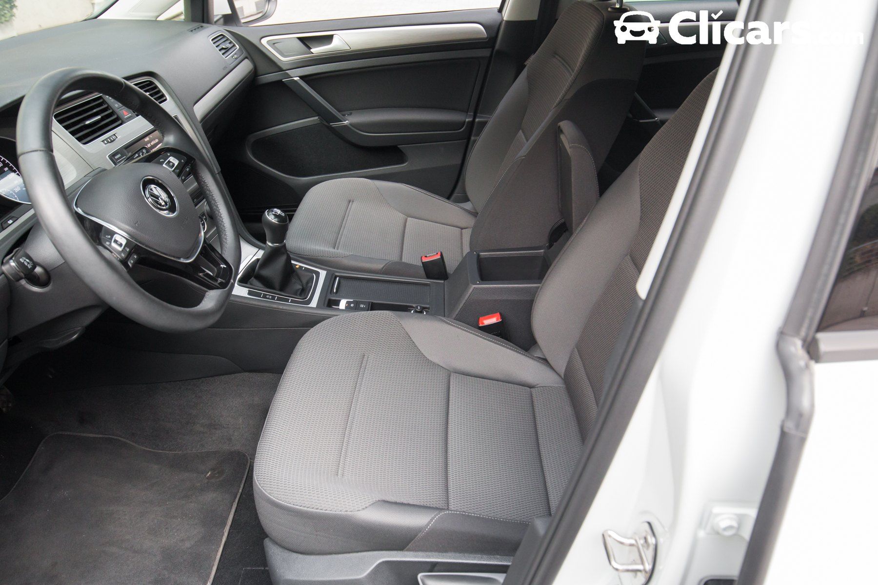 Volkswagen Golf Advance 1.6 TDI BMT