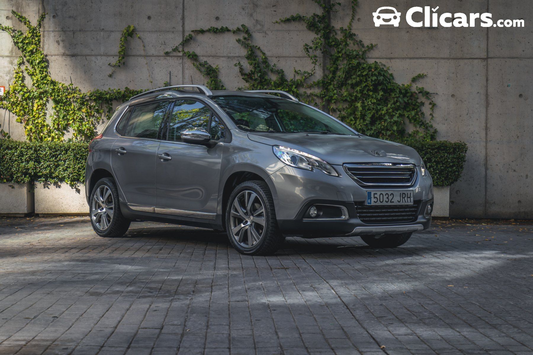 Peugeot 2008 Allure 1.6 BlueHDi 100