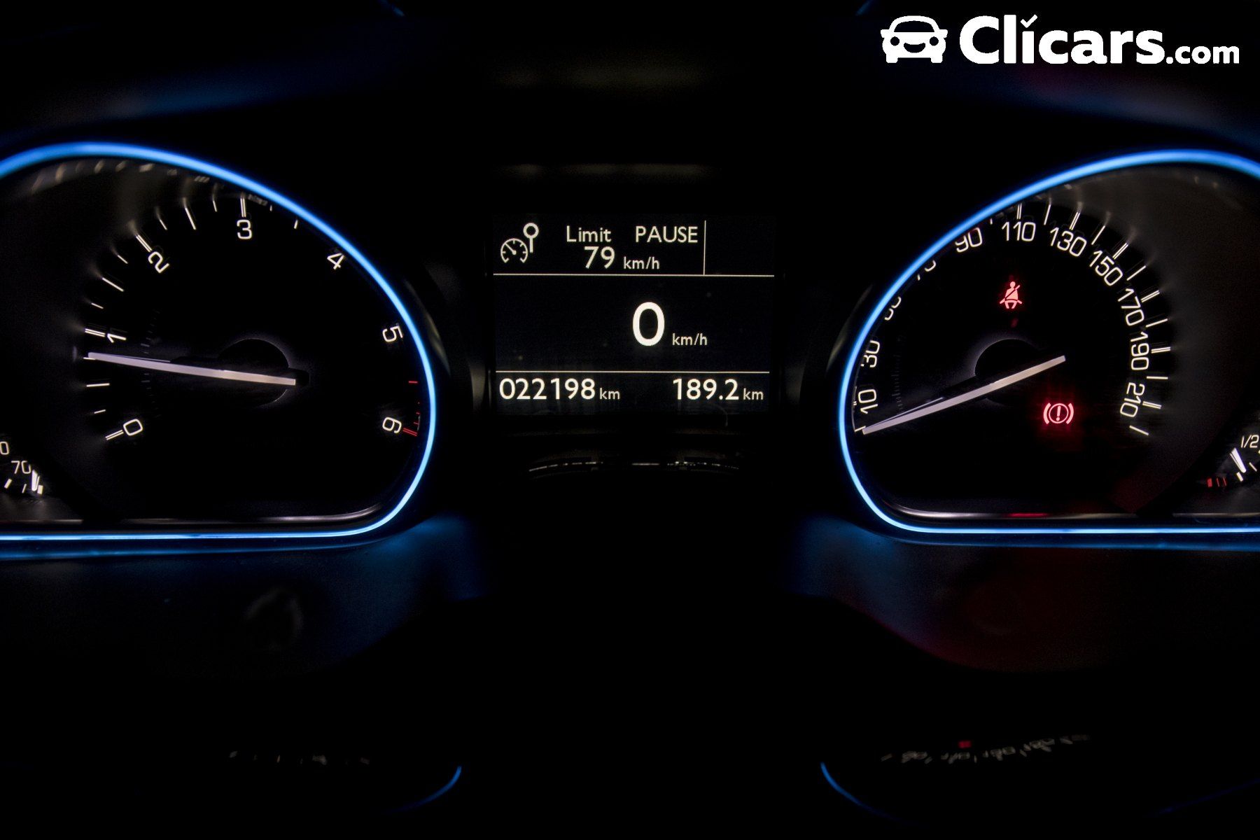 Peugeot 2008 Allure 1.6 BlueHDi 100