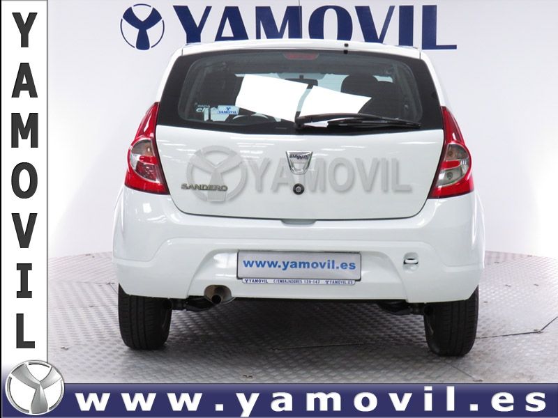 Dacia Sandero 1.2 75CV LAUREATE MUSIC