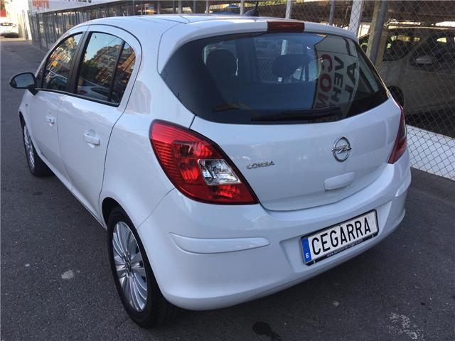 Opel Corsa 1.2 Selective S