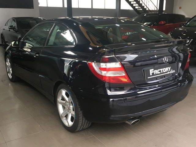 Mercedes-Benz C 180 C Sportcoupe 180 K 105 kW (143 CV)