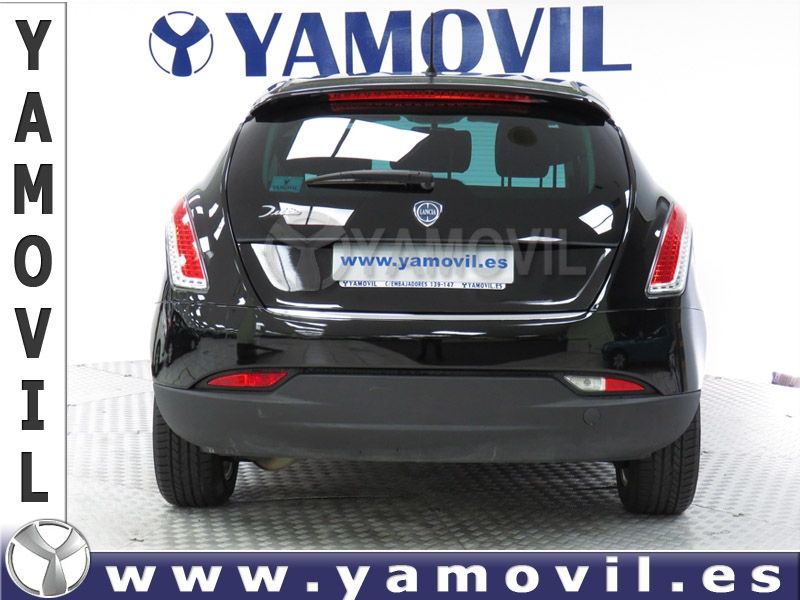 Lancia Delta 1.6 MTJ 120CV ARGENTO 5P