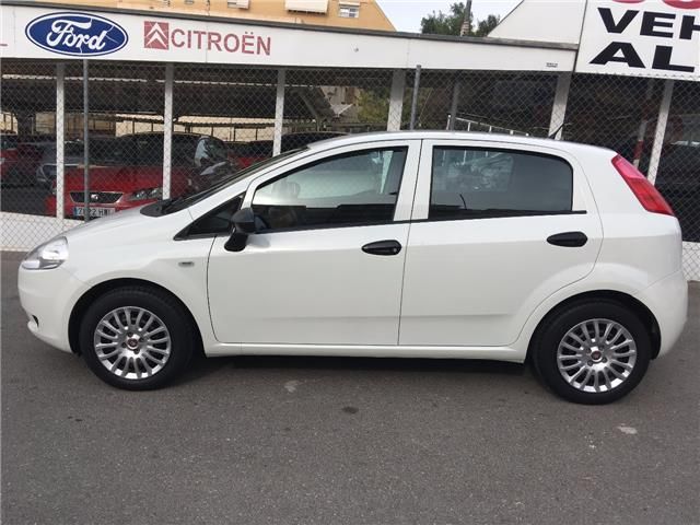 Fiat Punto 1.2 Young 67
