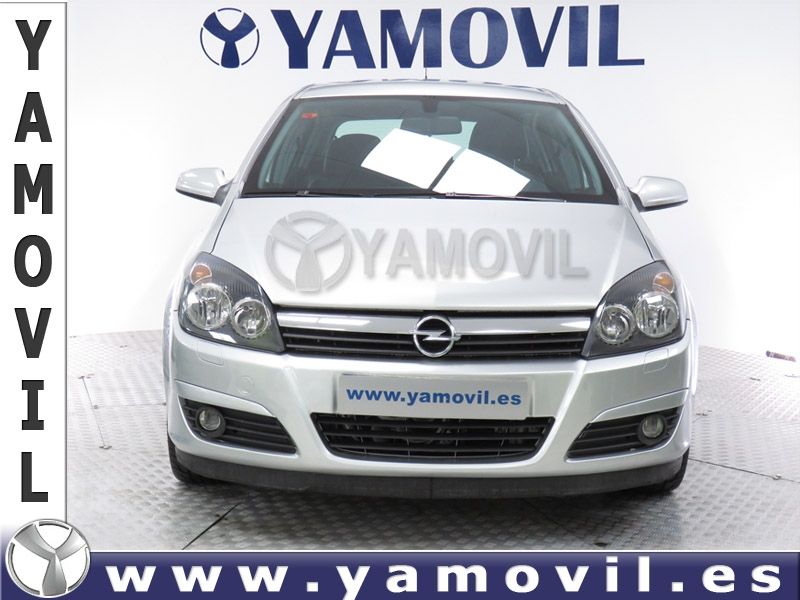 Opel Astra 1.9 CDTi 150CV COSMO