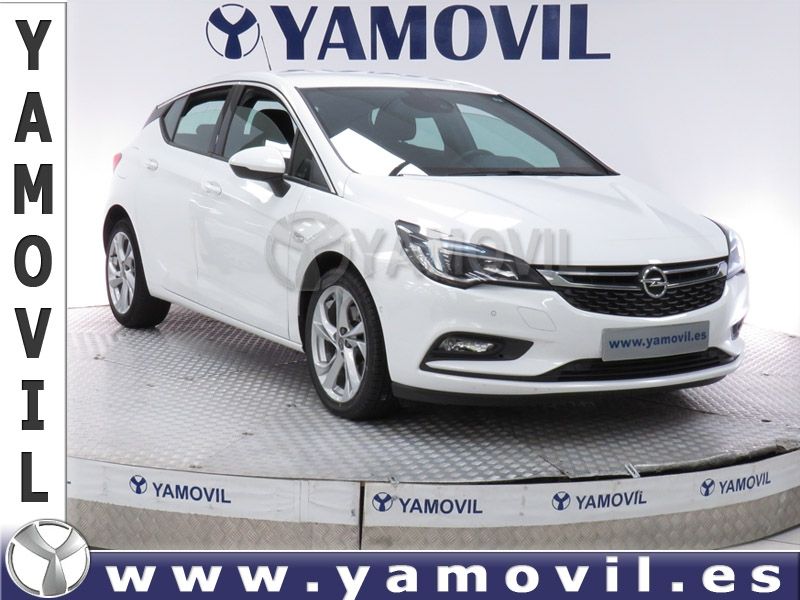 Opel Astra 1.6CDTi 110CV DYNAMIC 5P