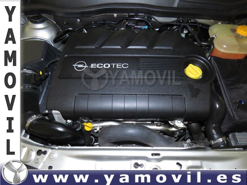 Opel Astra 1.9 CDTi 150CV COSMO