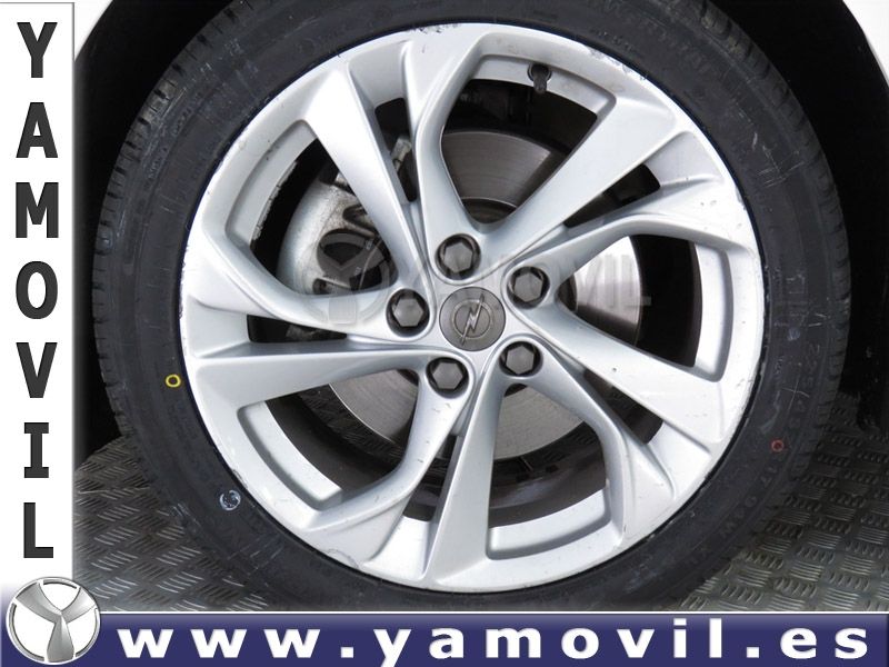 Opel Astra 1.6CDTi 110CV DYNAMIC 5P
