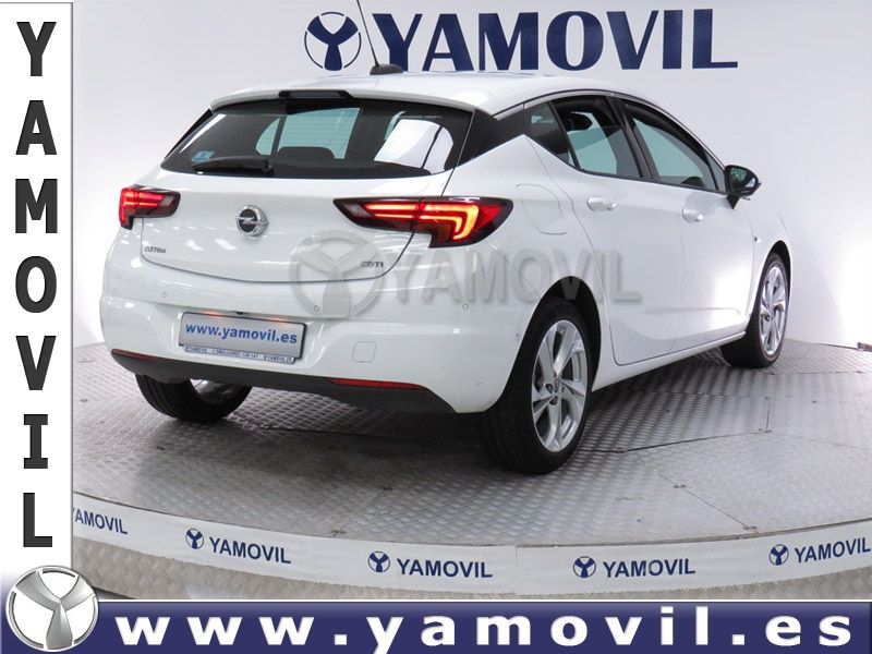 Opel Astra 1.6CDTi 110CV DYNAMIC 5P