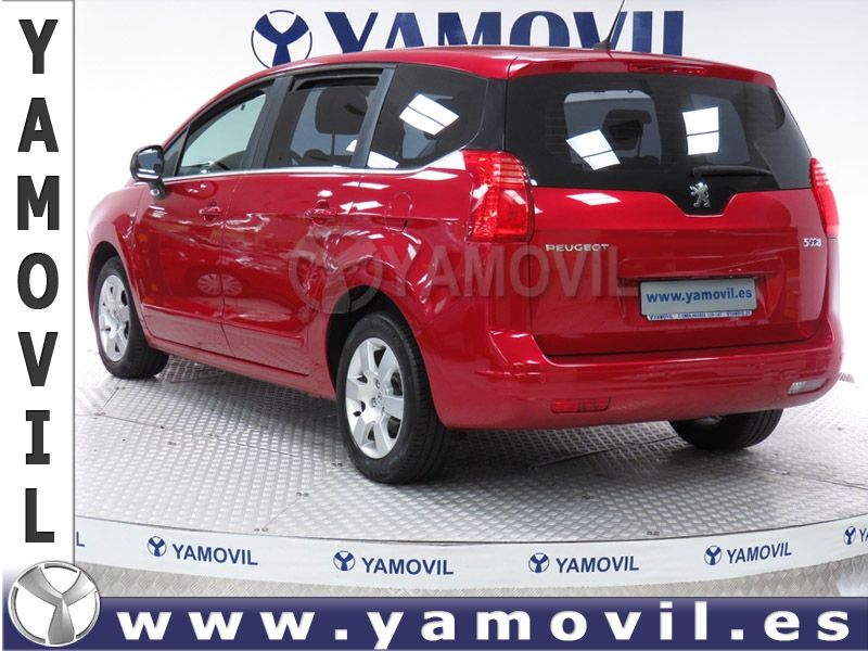 Peugeot 5008 1.6 HDi 112CV PREMIUM 5 PLAZAS