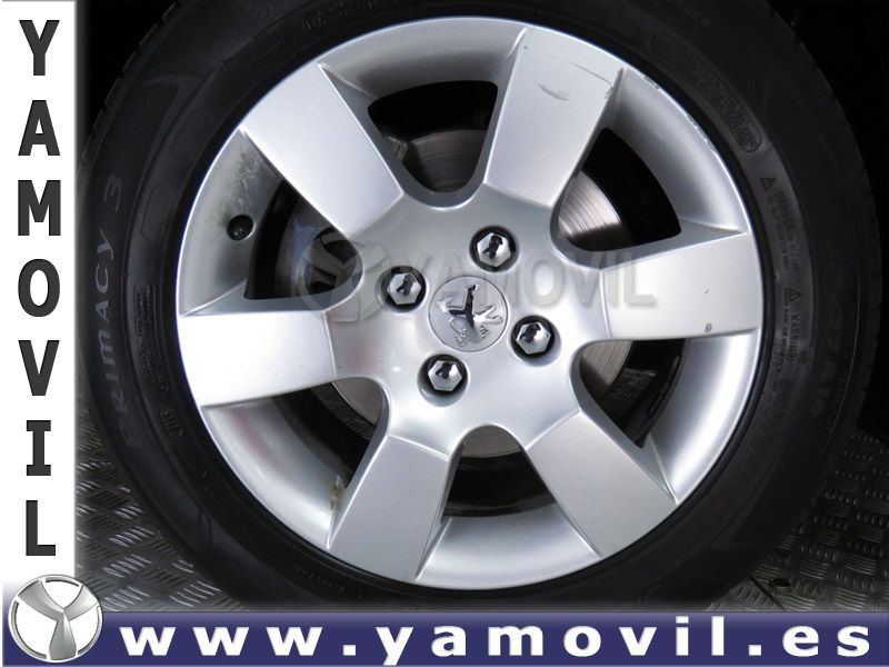 Peugeot 5008 1.6 HDi 112CV PREMIUM 5 PLAZAS