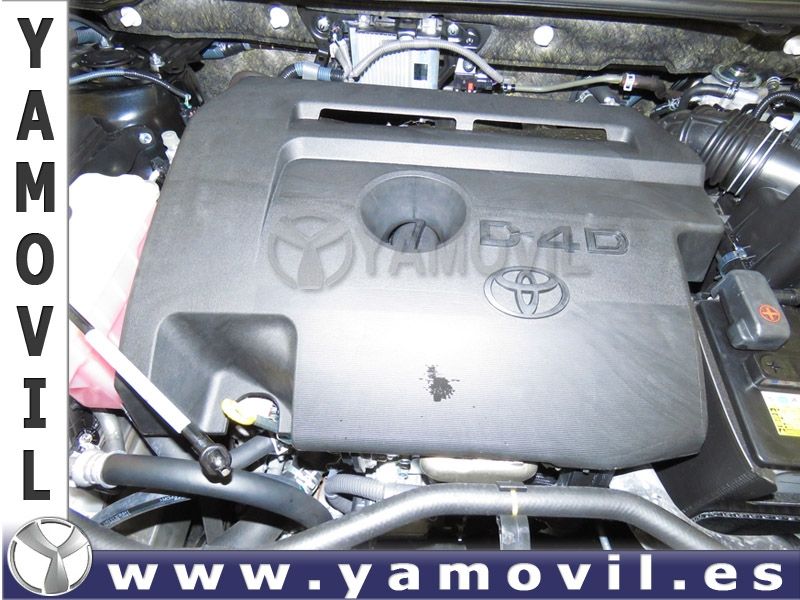 Toyota RAV 4 ADVANCE 4X4 2.0 Di 123CV 6 VELOCIDADES