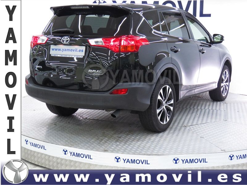 Toyota RAV 4 ADVANCE 4X4 2.0 Di 123CV 6 VELOCIDADES