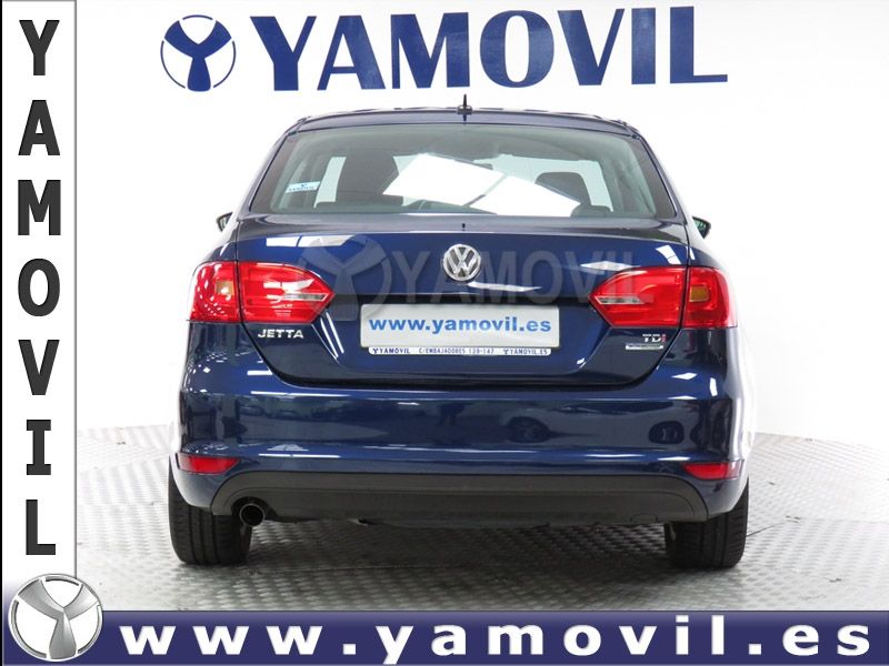 Volkswagen Jetta ADVANCE 1.6 TDi 105CV