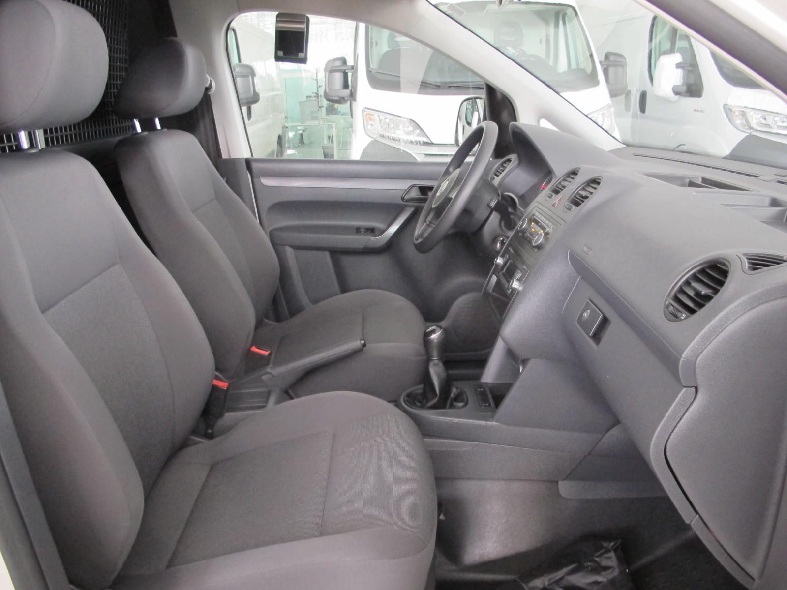 Volkswagen Caddy 1.6 TDI BLUEMOTION FURGON