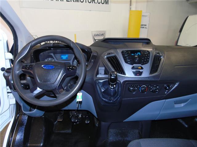 Ford Tourneo Custom FT 300 L1 9 Plazas