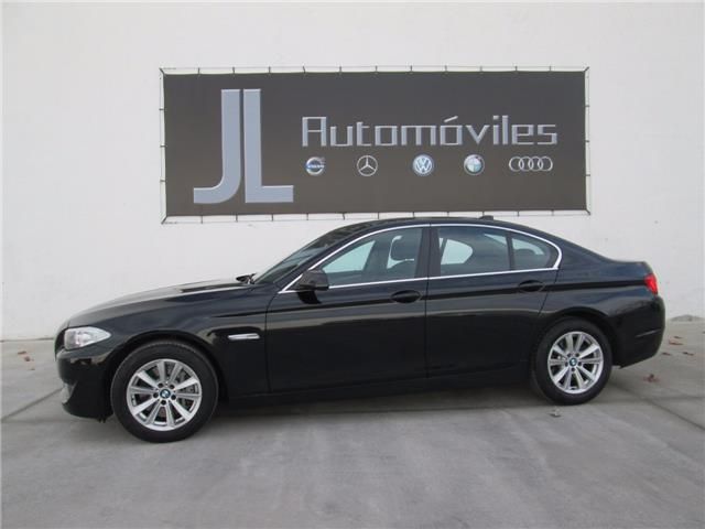 BMW 525 D AUT MOTOR V6 NACIONAL XENON