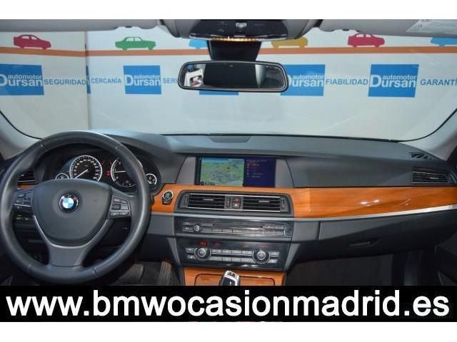 BMW 520 520DA Touring * Xenon * Cuero * Techo solar * Nave