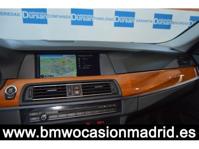 BMW 520 520DA Touring * Xenon * Cuero * Techo solar * Nave