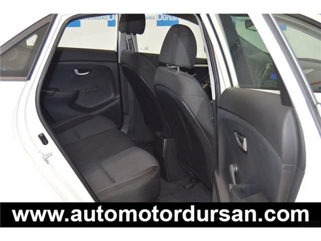 Hyundai i30 I30 1.4CRDI * Bluetooth * Volante multifuncion
