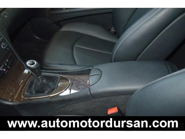 Mercedes-Benz E 220 E 220 CDI EVO Avantgarde * Xenon * Cuero *