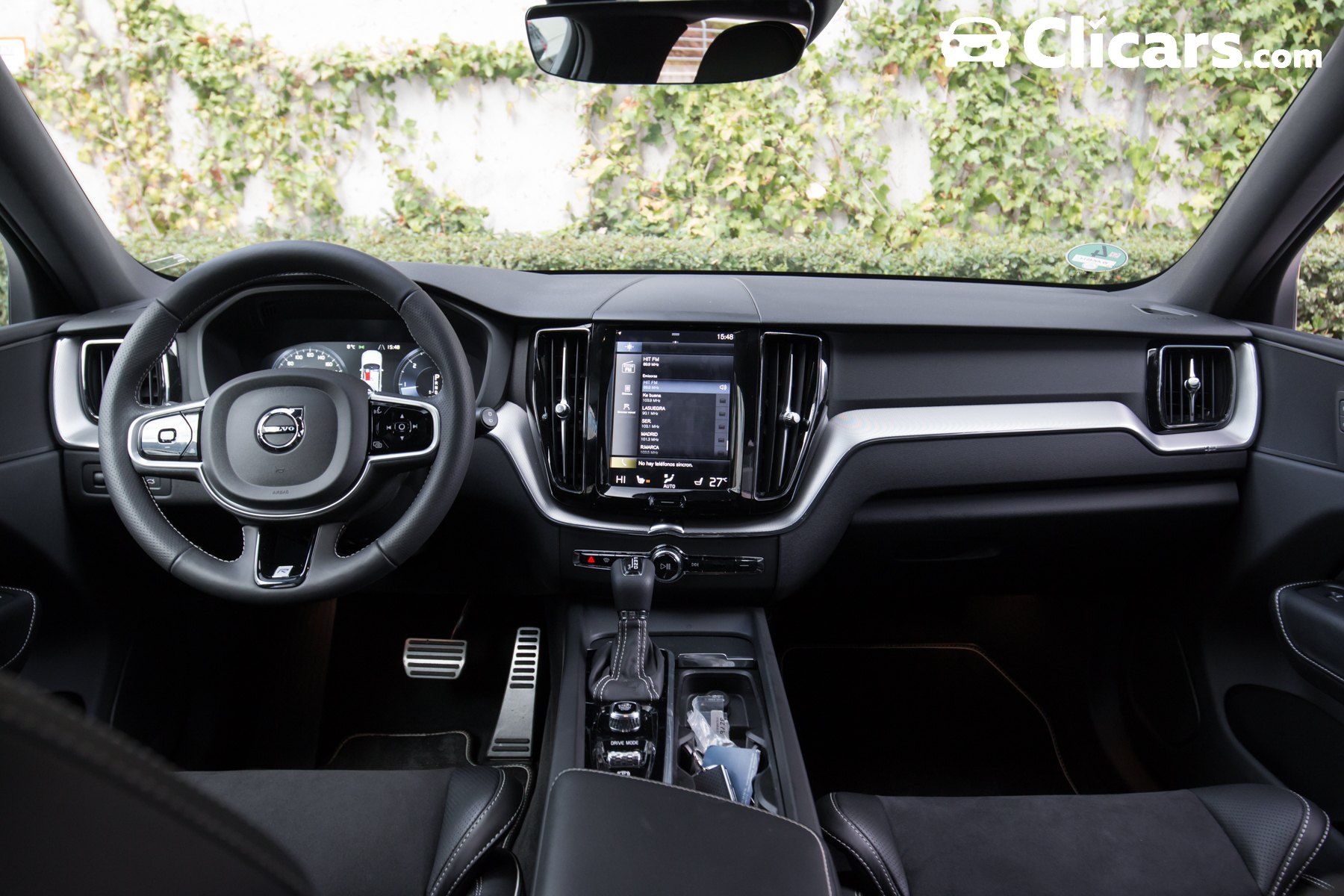Volvo XC 60 2.0 D5 AWD R-Design Auto