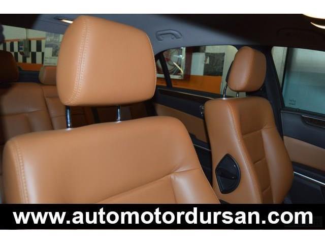 Mercedes-Benz E 250 E 250 Cdi * Navegación * Volante multi * Llantas *