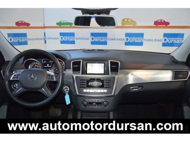 Mercedes-Benz ML 250 ML 250 CDI 4Matic * Navegación * Xenon * Cuero *