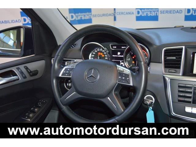 Mercedes-Benz ML 250 ML 250 CDI 4Matic * Navegación * Xenon * Cuero *