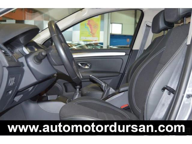 Renault Laguna Laguna Grand Tour 1.5 DCI Emotion * Llantas *