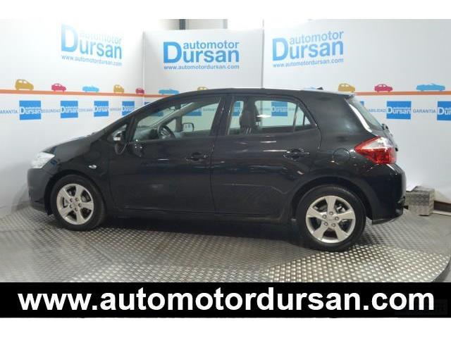 Toyota Auris Auris 2.0 D4D * Navegación * Cuero * Control de ve