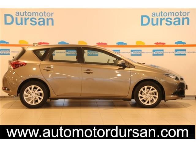 Toyota Auris Auris 90D Active * Pack Senso