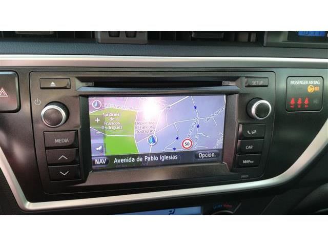 Toyota Auris 120D Advance