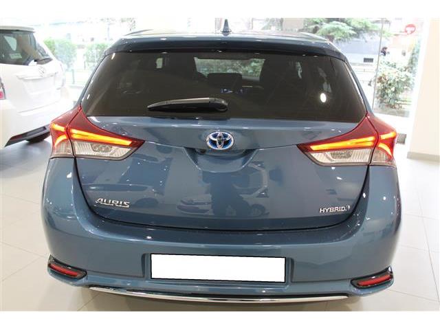 Toyota Auris hybrid 140H Feel!   GO