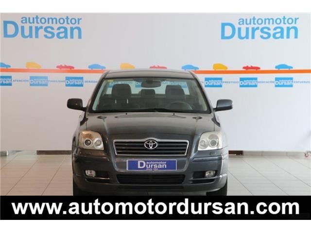 Toyota Avensis Avensis 2.2 D4D * Cuero * Xenon * Llantas * Asient