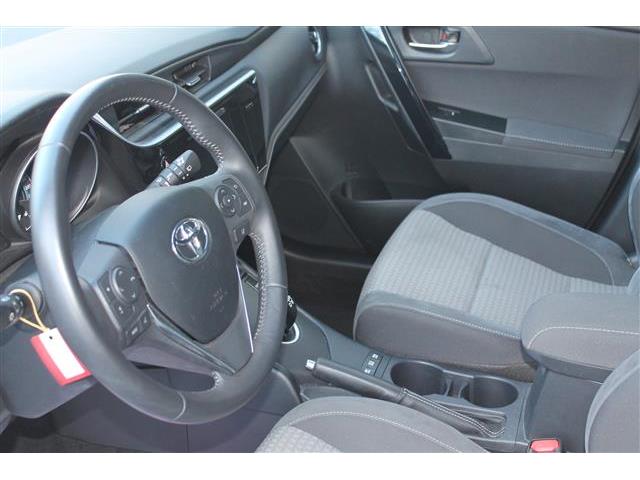 Toyota Auris hybrid 140H Feel! GO