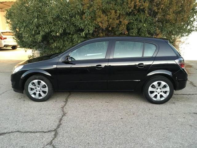 Opel Astra 1.6 16v Enjoy MTA 115