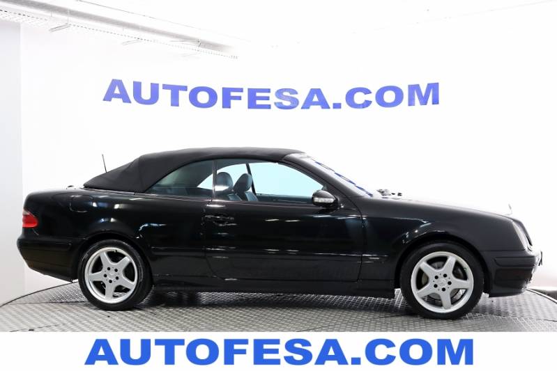 Mercedes-Benz CLK 320 CLK 320 Cabrio 218cv Avantgarde Auto 2p