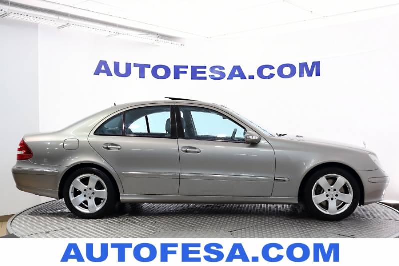 Mercedes-Benz E 500 E 500 200cv Elegance 4Matic 4p Auto
