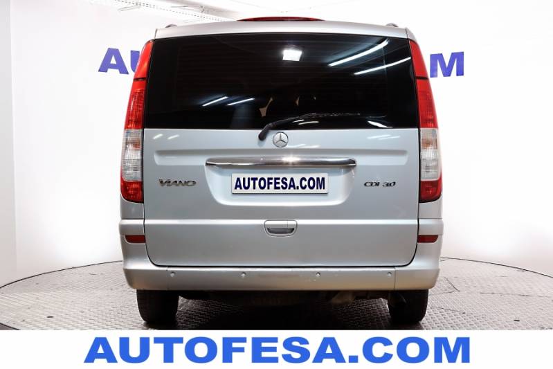 Mercedes-Benz Viano 3.0 CDI 204cv Ambiente Largo  Auto 7 plazas 4p