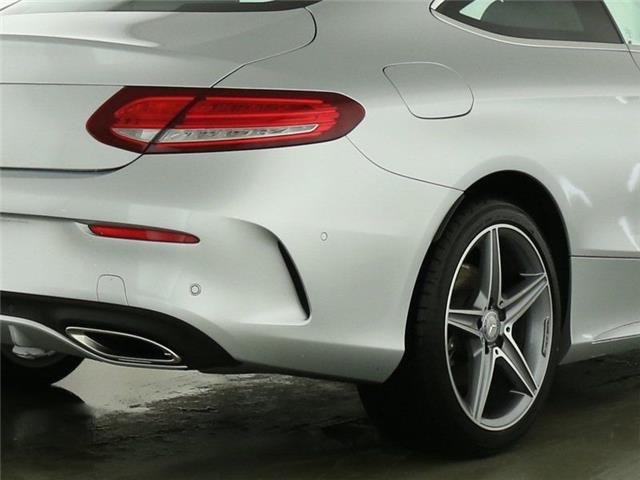 Mercedes-Benz C 180 Coupé, Paquete AMG, LED, Cámara, Calef asient, NAV