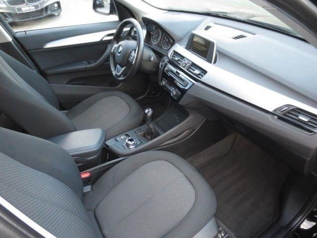 BMW X1 sDrive 18d Advantage, LED, PDC, Calef asient, NAV
