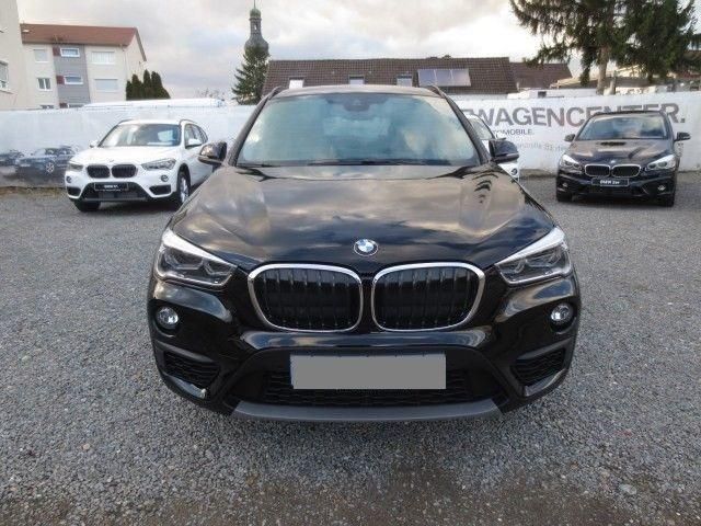 BMW X1 sDrive 18d Advantage, LED, PDC, Calef asient, NAV