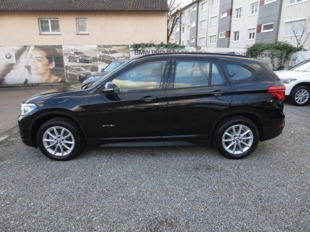 BMW X1 sDrive 18d Advantage, LED, PDC, Calef asient, NAV