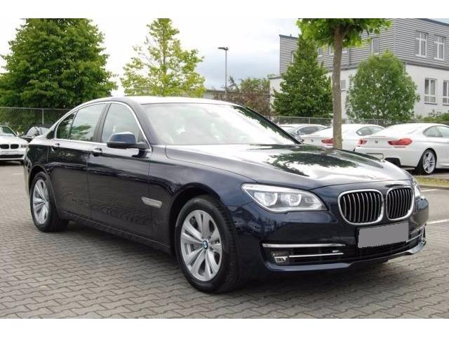 BMW 740 dAut. Xenon, Head-up, Cámara, Surround View, NAV