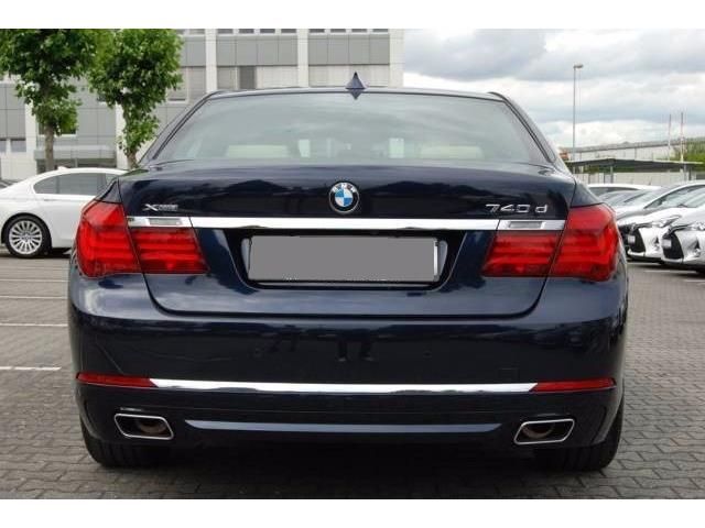 BMW 740 dAut. Xenon, Head-up, Cámara, Surround View, NAV