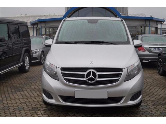 Mercedes-Benz V 220 CDI Aut. 7G Largo, Paq Sport, 7 PLAZAS,PDC, NAV