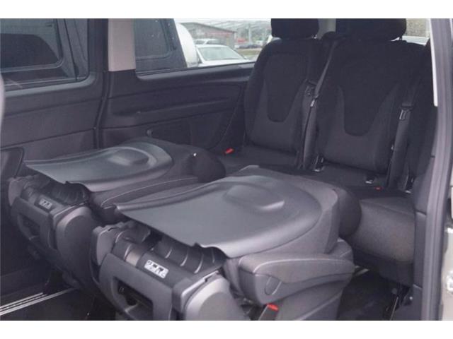 Mercedes-Benz V 220 CDI Aut. 7G Largo, Paq Sport, 7 PLAZAS,PDC, NAV